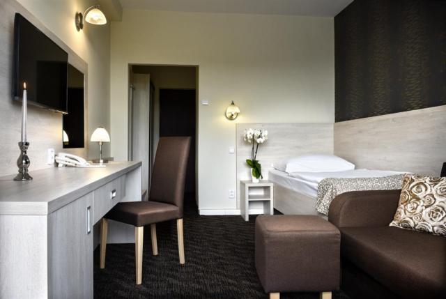 hotel-magnolia-slovensko-piestany-jednoluzkovy-pokoj-clasic (2)