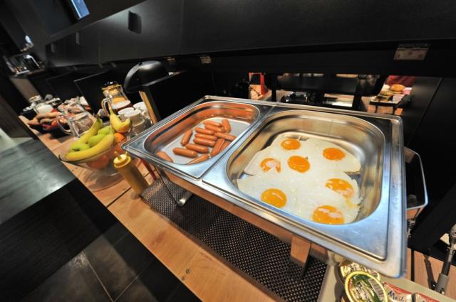vila-olivia-slovensko-stary-smokovec-restaurace-snidane (3).jpg