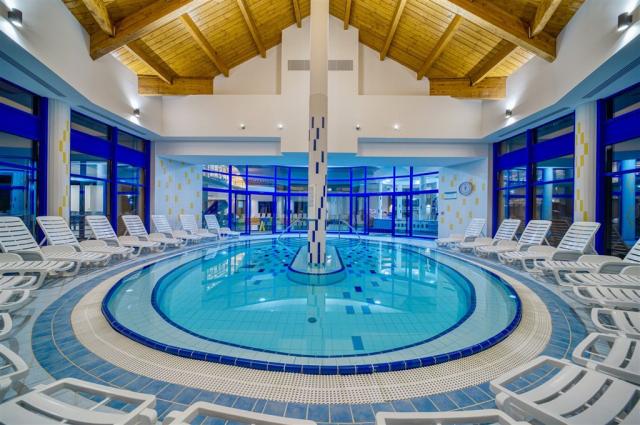 wellness-hotel-patince-slovensko-patince-thermal-park-vnitrni (