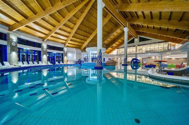 wellness-hotel-patince-slovensko-patince-thermal-park-vnitrni.j