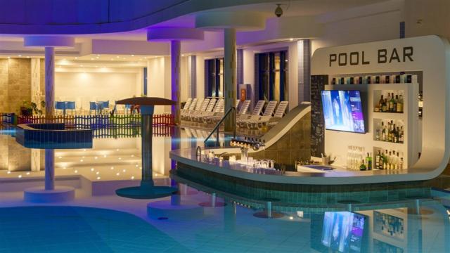 wellness-hotel-patince-slovensko-patince-thermal-park (10).jpg