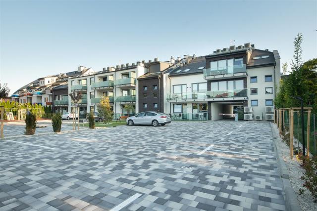 apartmnovy-komplex-R31-rezidence-madarsko-sarvar-pohled-na-rezi