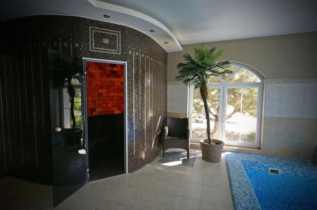 hotel-xavin-madarsko-harkany-wellness.png