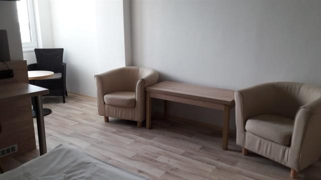 hotel-Lipno-Blizna-4luzkovy posezeni.jpeg