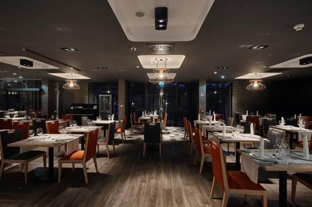 hotel-thermal-balance-lenti-le02-restaurace-2.jpg