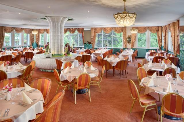 hotel-butterfly-ceska-republika-marianske-lazne-restaurace (4).