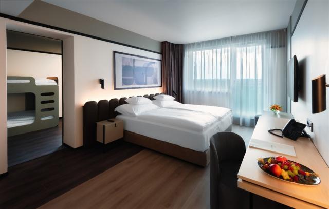 hotel-hunguest-buk-madarsko-buk-rodinny-pokoj-deluxe-vychodni-k