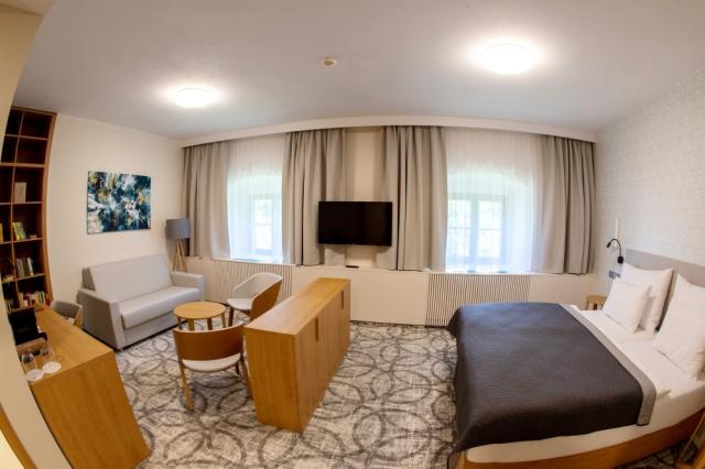 zamecky-hotel-trest-ceska-republika-trest-pokoj-de-luxe (3).jpg