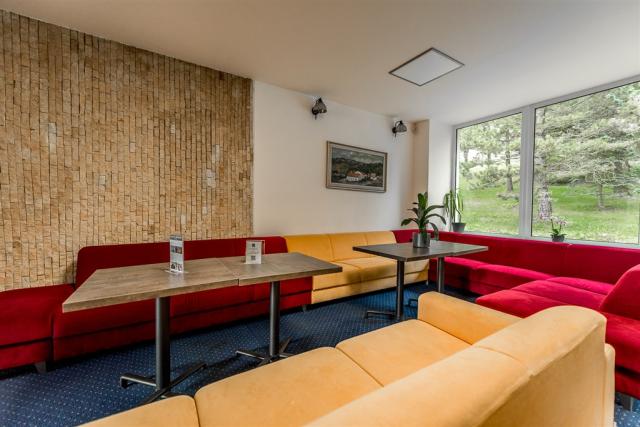 parkhotel-mozolov-ceska-republika-nadejkov-lobby.jpg
