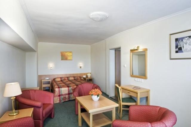 danubius-hotel-annabella-madarsko-balatonfured-apartman-suuperi