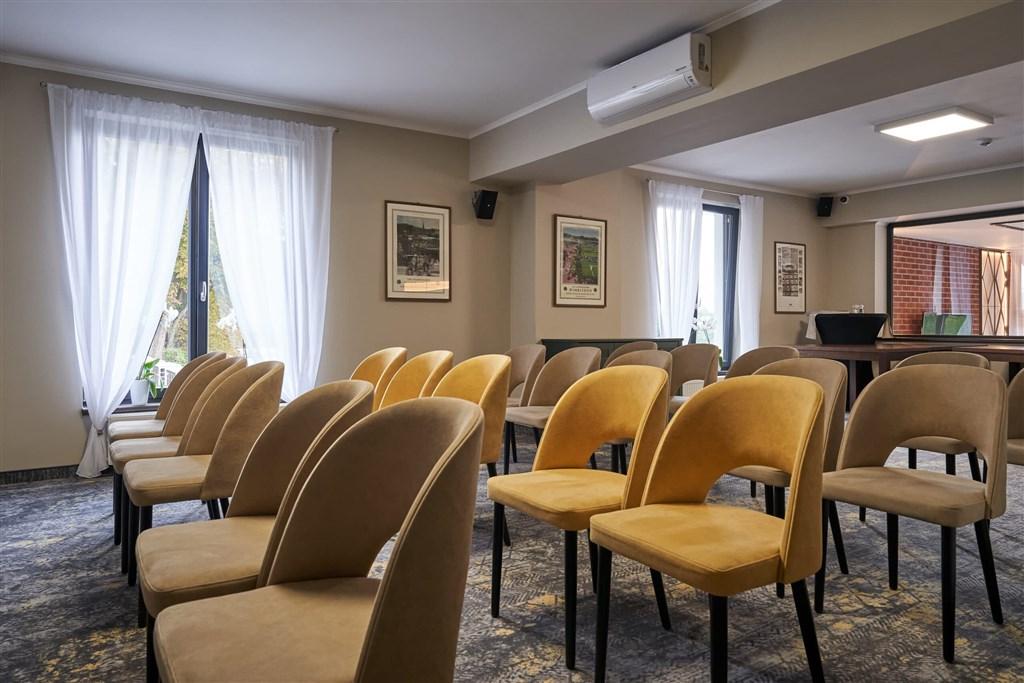 hotel-queens-ceska-republika-marianske-lazne-konferencni-mistno