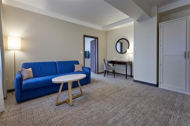 hotel-queens-ceska-republika-marianske-lazne-pokoj-junior-suite