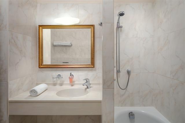 humboldt-park-hotel-spa-ceska-republika-karlovy-vary-dvouluzkov