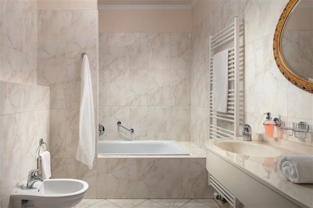 humboldt-park-hotel-spa-ceska-republika-karlovy-vary-dvouluzkov