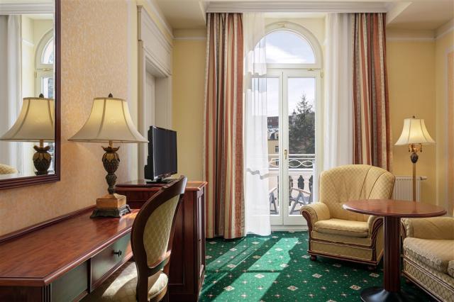 humboldt-park-hotel-spa-ceska-republika-karlovy-vary-dvouluzkov