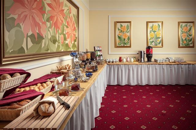 humboldt-park-hotel-spa-ceska-republika-karlovy-vary-restaurace