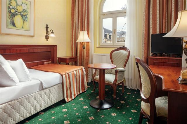 humboldt-park-hotel-spa-ceska-republika-karlovy-vary-jednoluzko