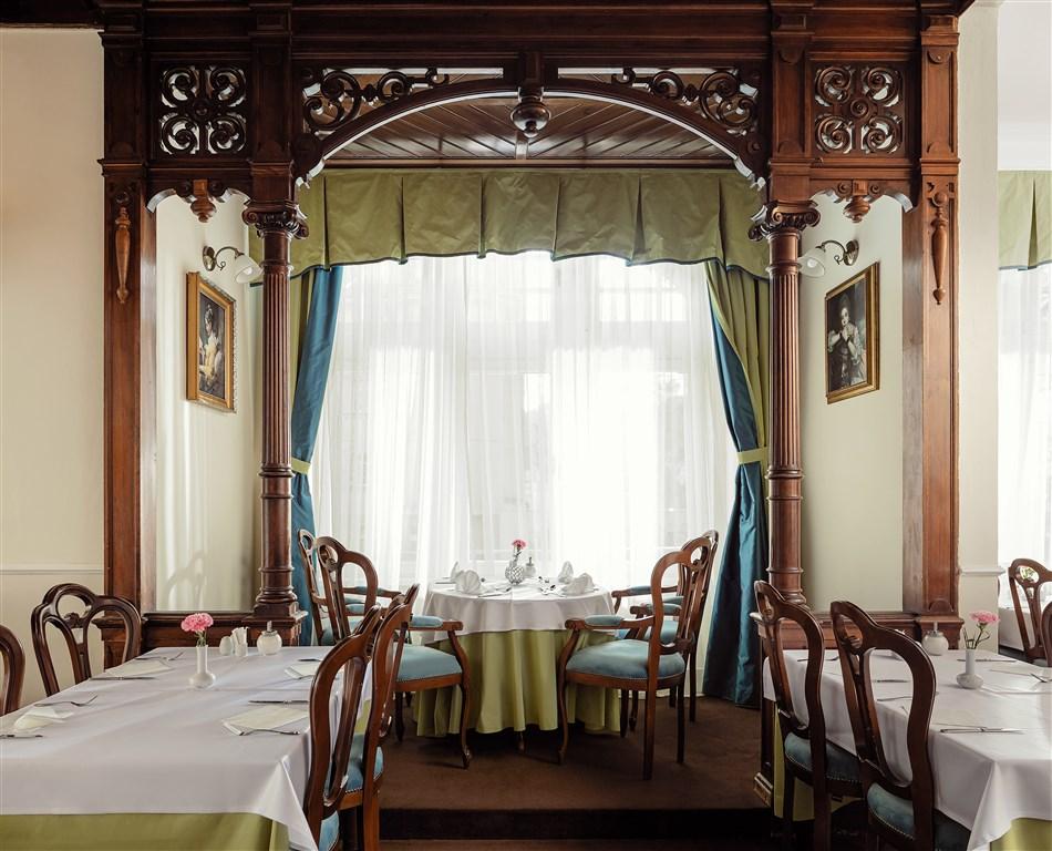 villa-smetana-ceska-republika-karlovy-vary-restaurace1.jpg