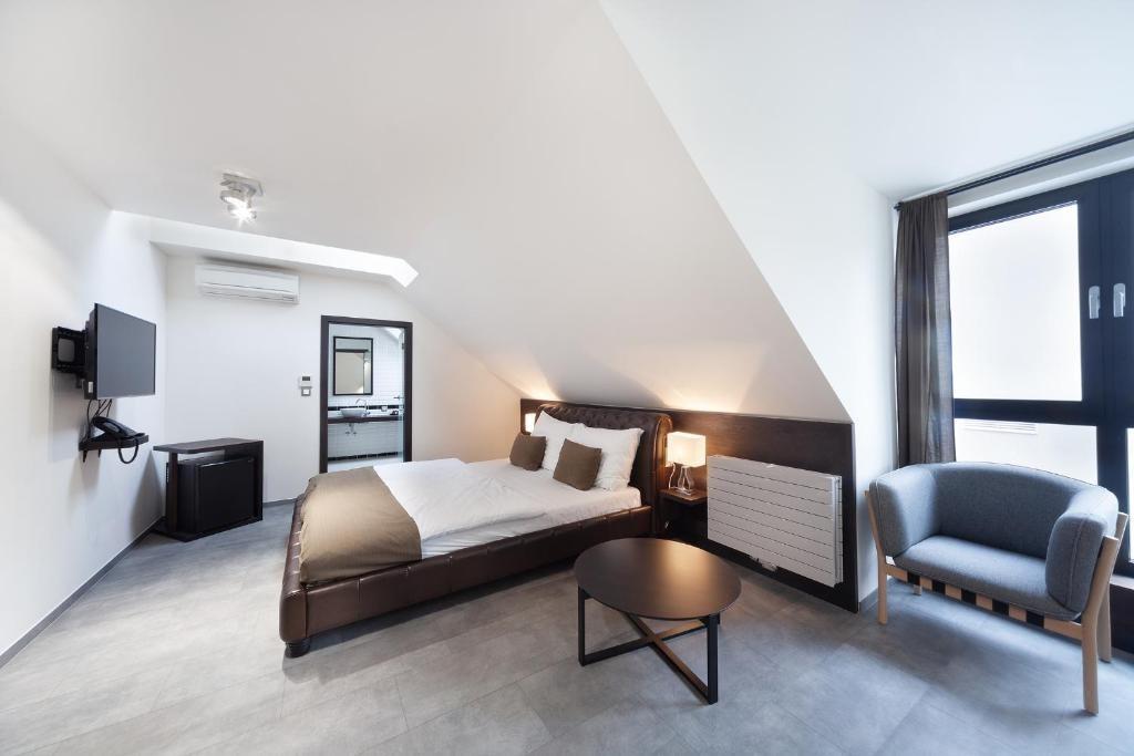 hotel-panstvi-dlouha-lhota-ceska-republika-pokoj-deluxe-konirna