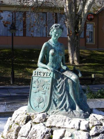 hotel-sante-heviz-hv05-symbol-města-hévíz.jpg