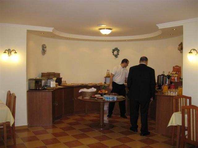 hotel-sante-heviz-hv05-snídaně.jpg