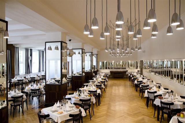 lazensky-hotel-jirasek-konstantinovy-lazne-jidelna3.jpg