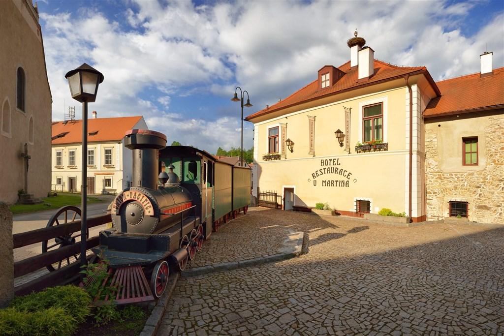 hotel-u-martina-cesko-rozmberk-nad-vltavou-vlacek.jpg