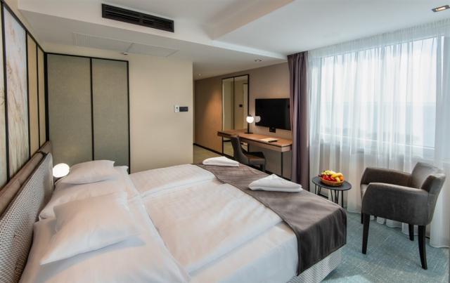 hunguest-hotel-bal-resort-madarsko-balatonnalmaldi-bla-pokoj-su