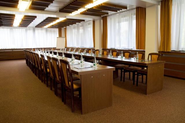 ensana-spa-smrdaky-slovensko-smrdaky-konferencni-mistnost.jpg