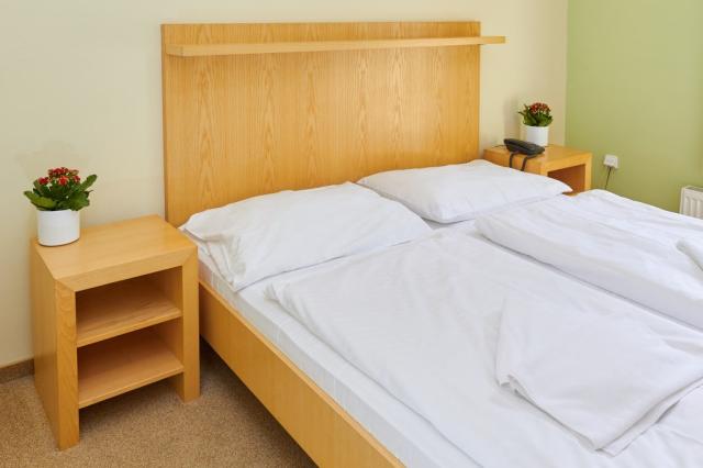 hotel-skalni-mlyn-ubytovani-pokoj.jpg