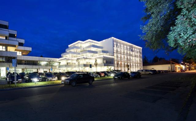 velka-fatra-slovensko-turcianske-teplice-pohled-na-hotel (5).jp