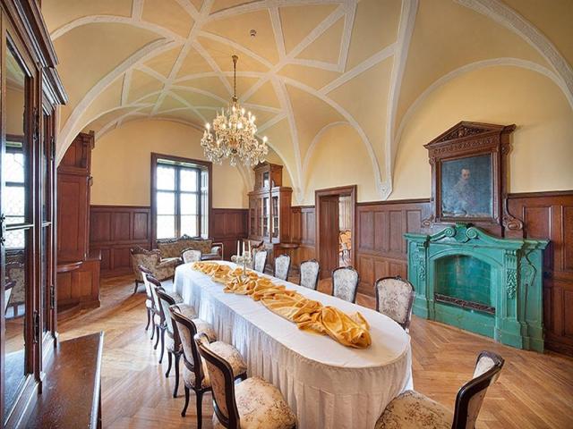 zamecky-hotelhruba_skala_tabule.jpg