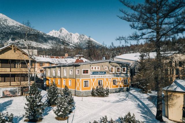 koliba-kamzík-slovenské-stary-smokovec-pohled-na-kolibu (4).jpg
