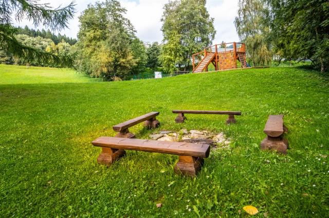 hotel-dlouhe-strane-kouty-nad-desnou-ohniste.jpg