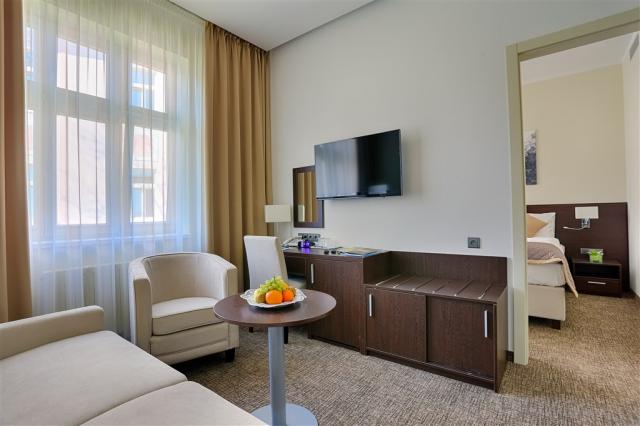 hotel-pro-patria-slovensko-piestany-apartman (2).jpg