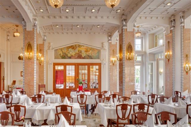 hotel-thermia-palace-slovensko-piestany-restaurace (4).jpg