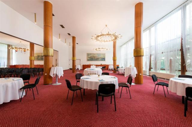 hotel-esplanade-slovensko-piestany-konferencni-mistnost.png