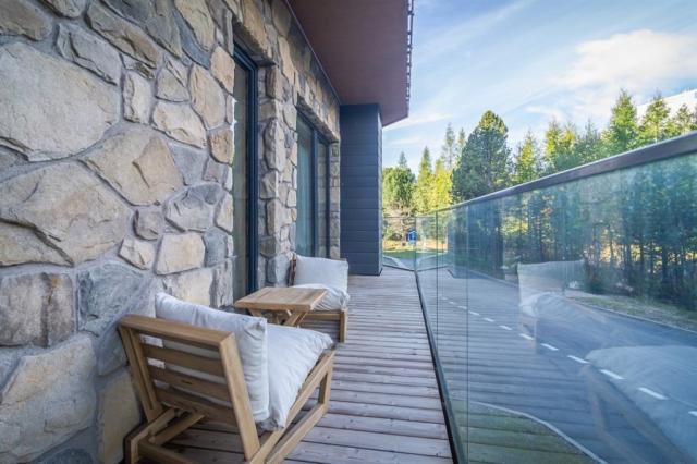 hotel-ovruc-slovensko-strbske-pleso-apartman-premium-balkon.jpg