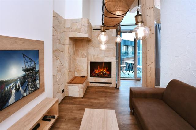 hotel-ovruc-slovensko-strbske-pleso-studio-galeria (2).jpg