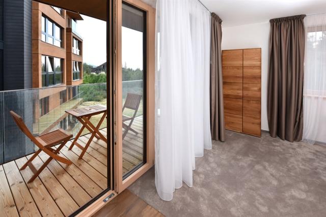 hotel-ovruc-slovensko-strbske-pleso-studio-deluxe-balkon.jpg