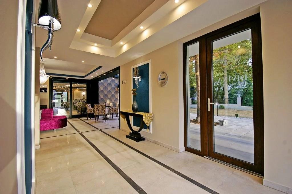 hotel-divina-madarsko-harkany-lobby (3).png