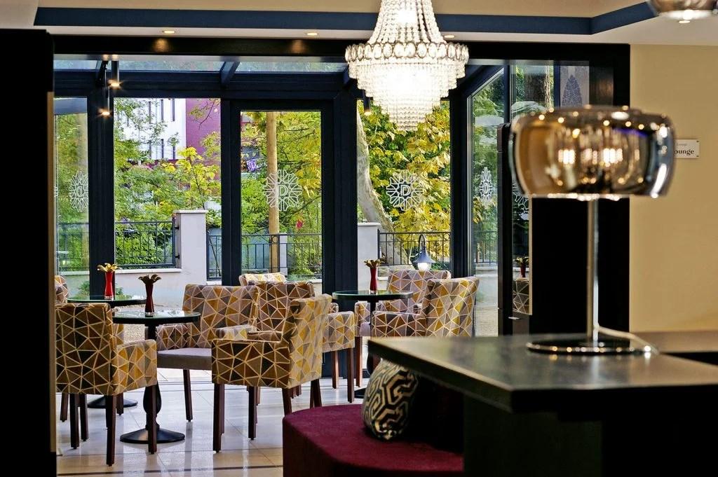 hotel-divina-madarsko-harkany-lobby.png