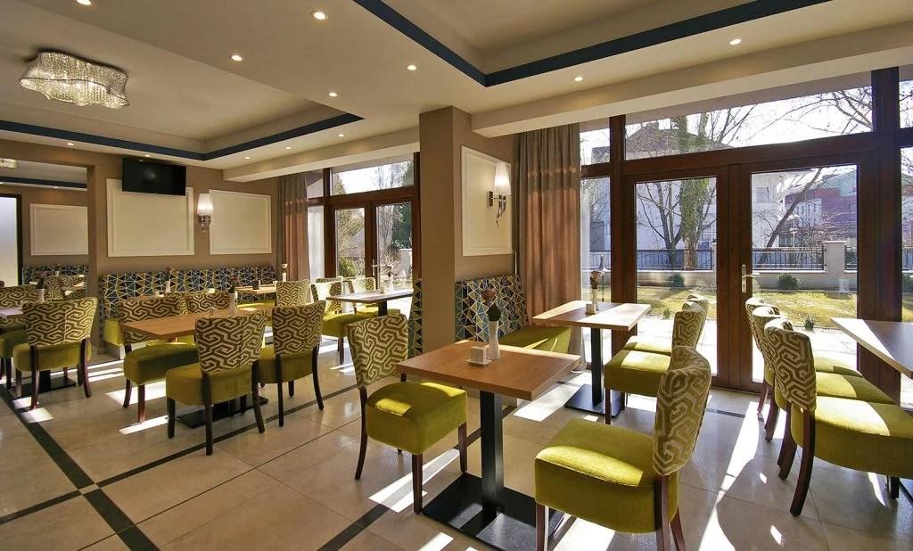 hotel-divina-madarsko-harkany-restaurace (6).png