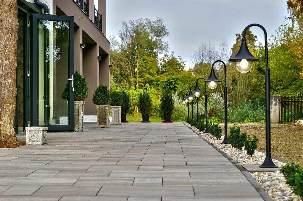 hotel-divina-madarsko-harkany-vstup-do-hotelu.png
