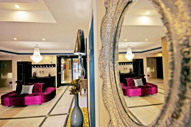 hotel-divina-madarsko-harkany-lobby (4).png