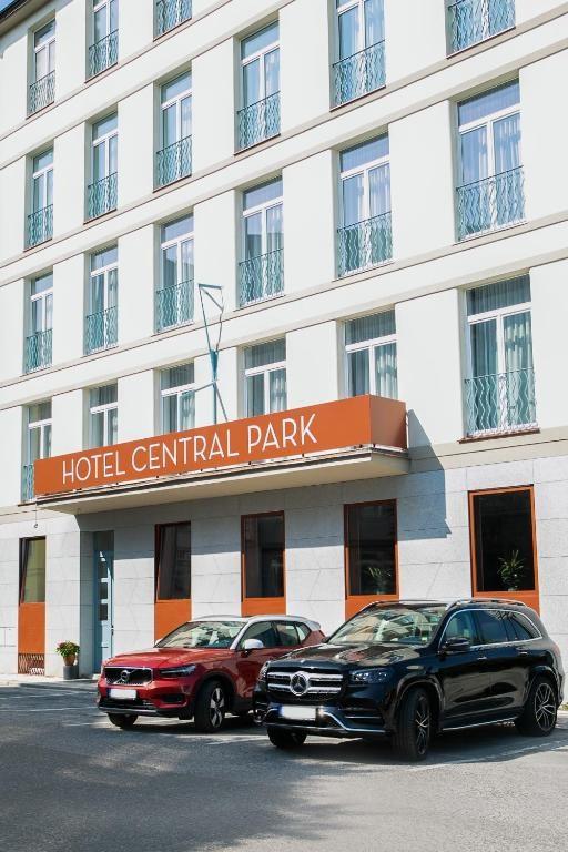 hotel-central-park-ceska-republika-podebrady-pohled-na-hotel (2