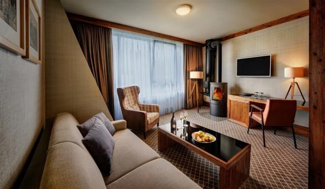 hotel-posta-slovensko-jasna-dvouluzkovy-apartman (3).jpg