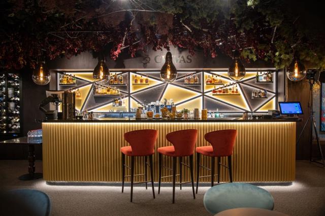 hotel-posta-slovensko-jasna-bar (3).jpg