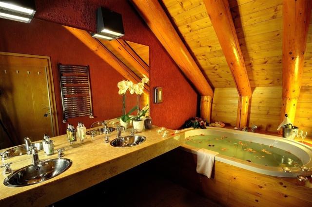 hotel-tri-studnicky-slovensko-jasna-apartman-vip-koupelna.jpg