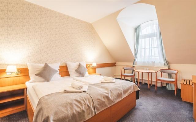 hotel-thermal-madarsko-mosonmagyarovar-dvouluzkovy-pokoj-s-pris